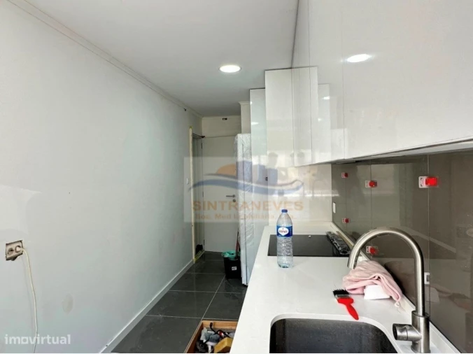 Apartamento T3 para Venda em Águas Livres Foto 4