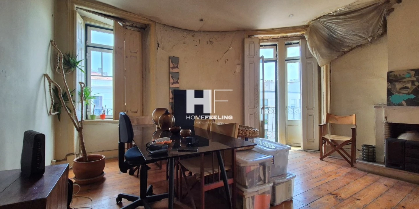 Apartamento T5 para Venda em Avenidas Novas Foto 7