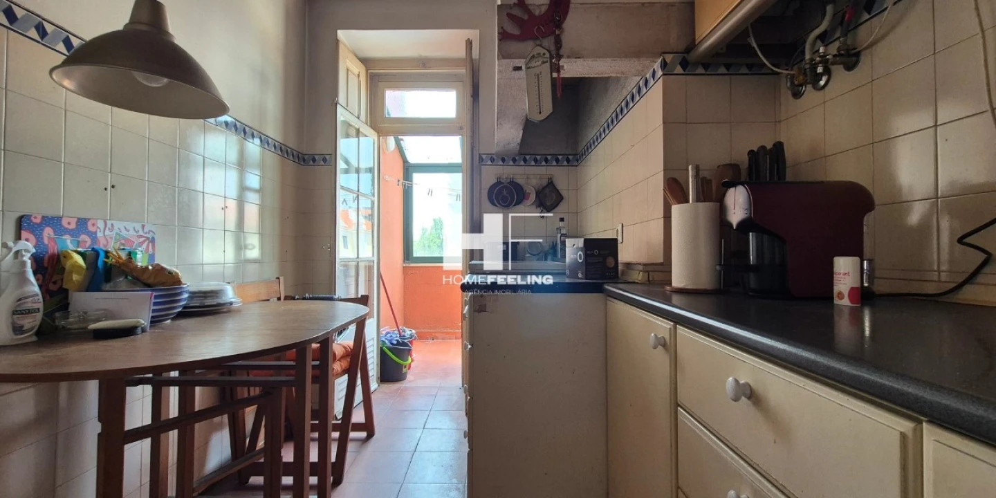 Apartamento T5 para Venda em Avenidas Novas Foto 19