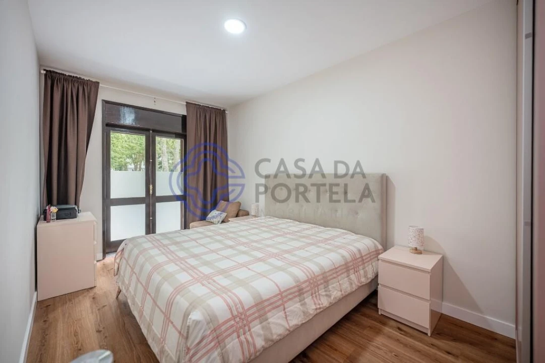Prédio para Venda em Moreira Foto 14