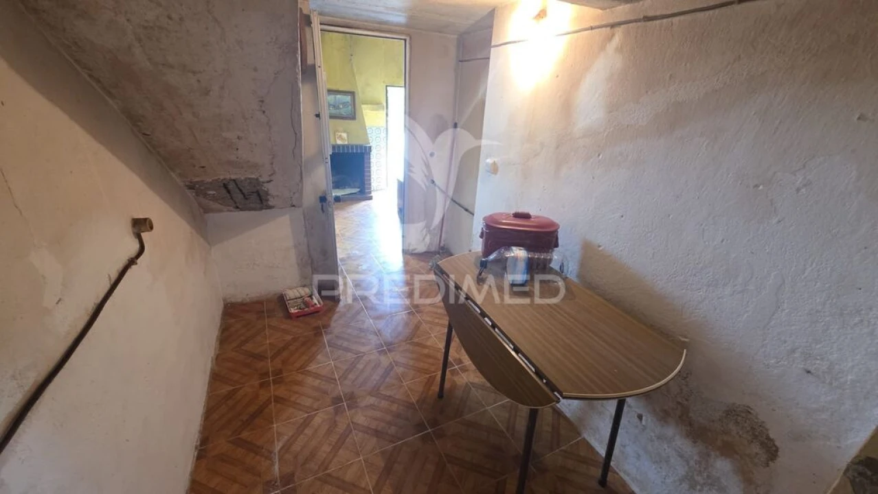 Moradia T4 para Venda em São Marcos da Serra Foto 17