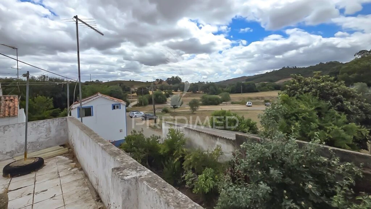 Moradia T4 para Venda em São Marcos da Serra Foto 11