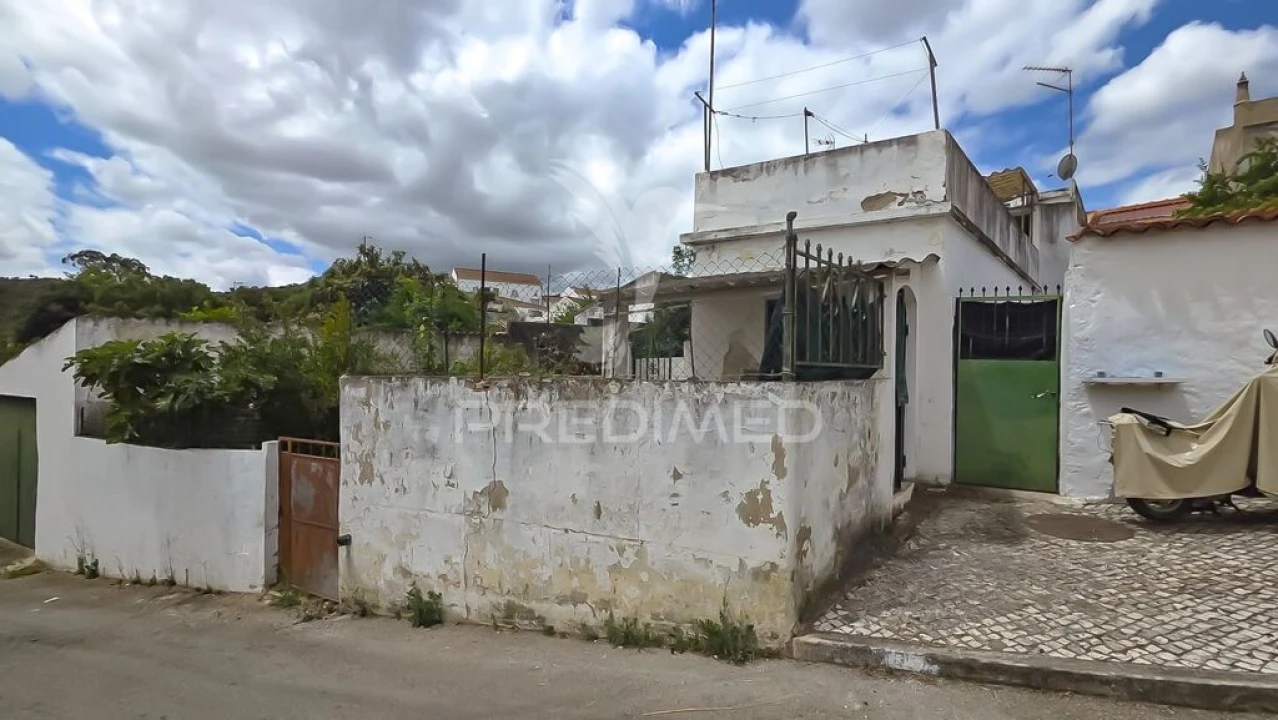 Moradia T4 para Venda em São Marcos da Serra Foto 9
