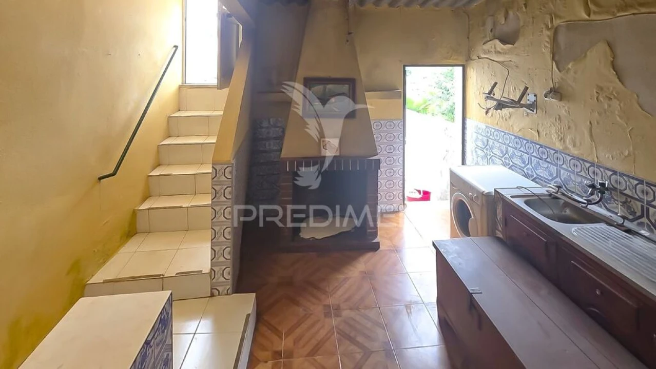 Moradia T4 para Venda em São Marcos da Serra Foto 10