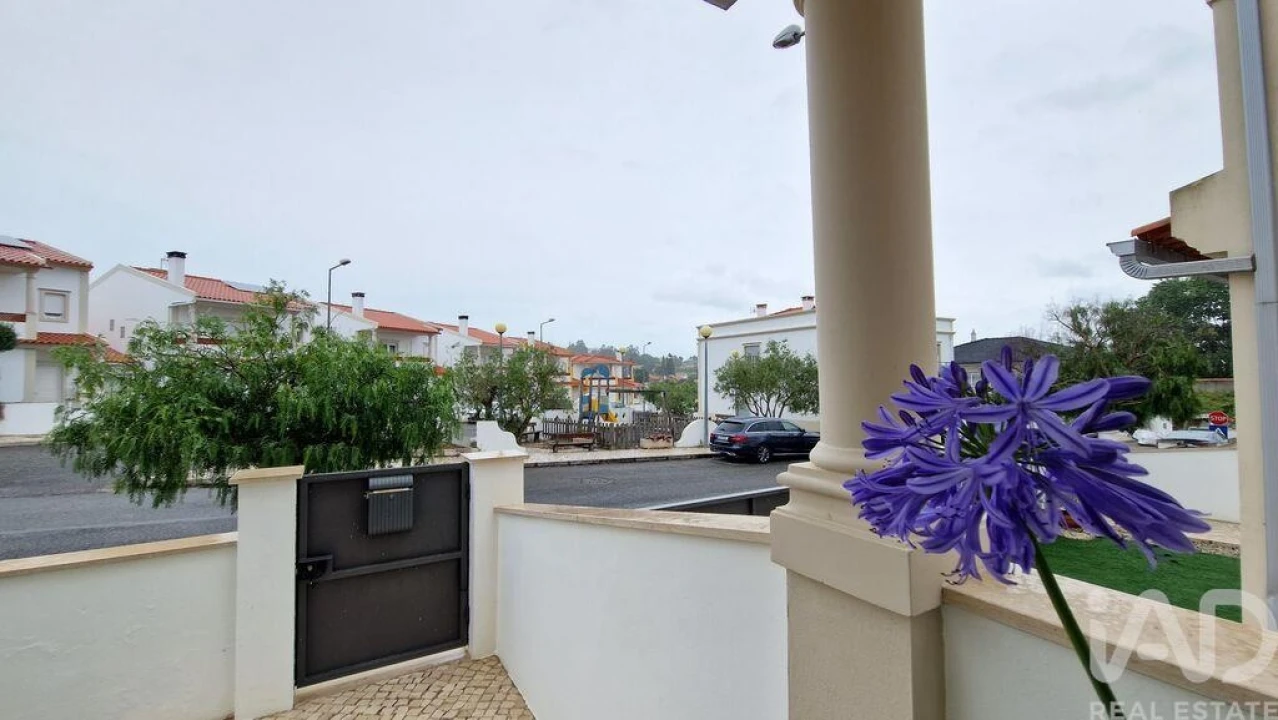 Moradia T4 para Venda em Cela Foto 34
