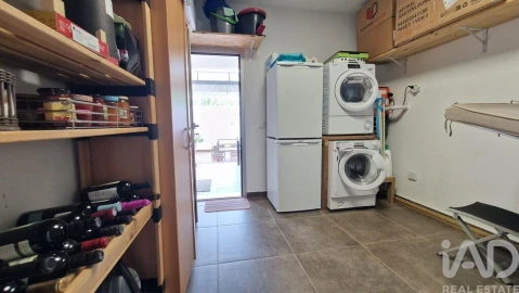 Moradia T4 para Venda em Cela