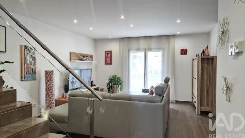Moradia T4 para Venda em Cela
