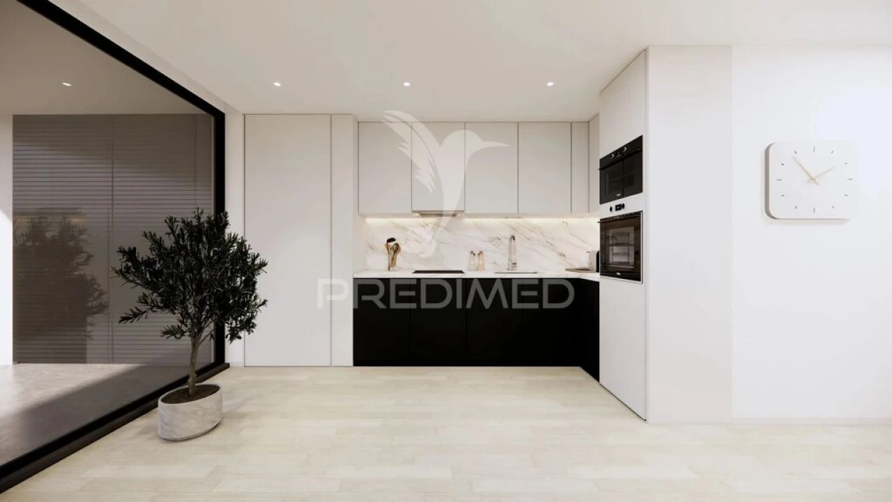 Apartamento T4 para Venda em Fânzeres e São Pedro da Cova Foto 1