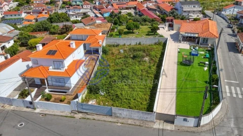 Terreno para Venda em Esmoriz