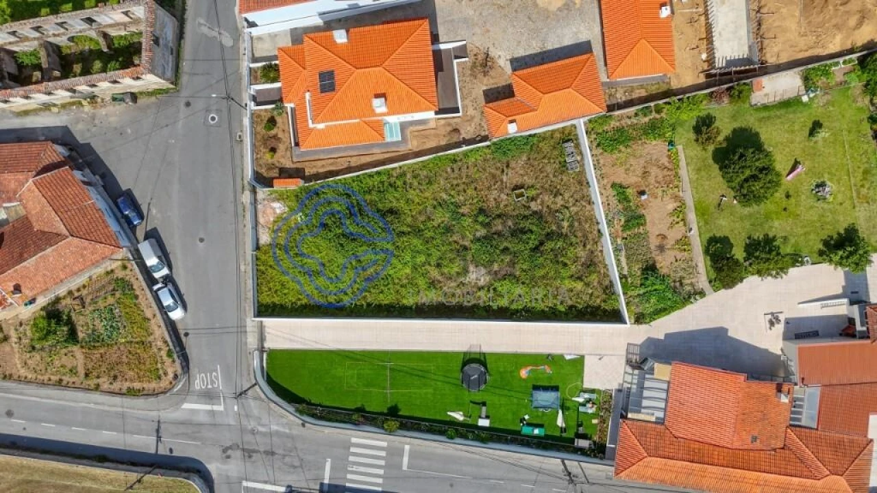 Terreno para Venda em Esmoriz Foto 6