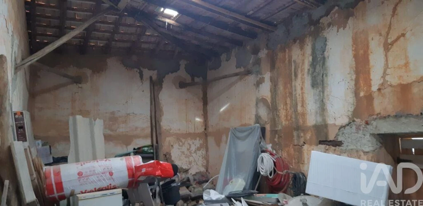 Armazém para Venda em Mexilhoeira Grande Foto 3
