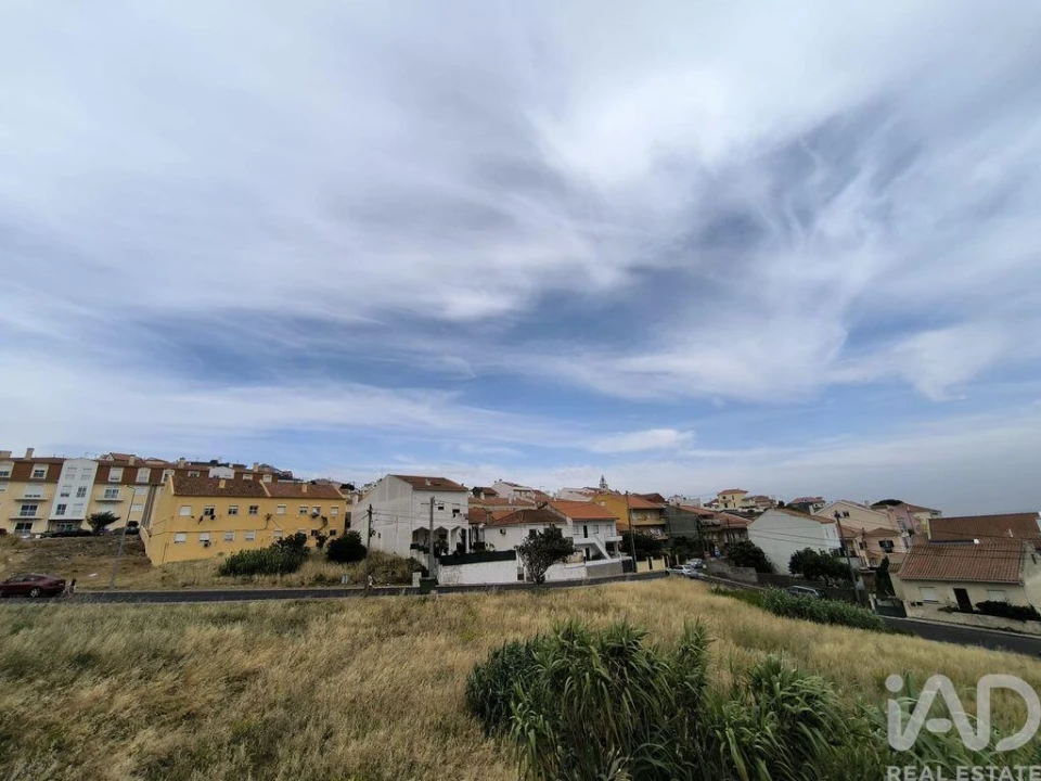 Terreno para Venda em Casal de Cambra Foto 2