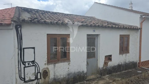 Quinta T2 para Venda em São Marcos da Serra