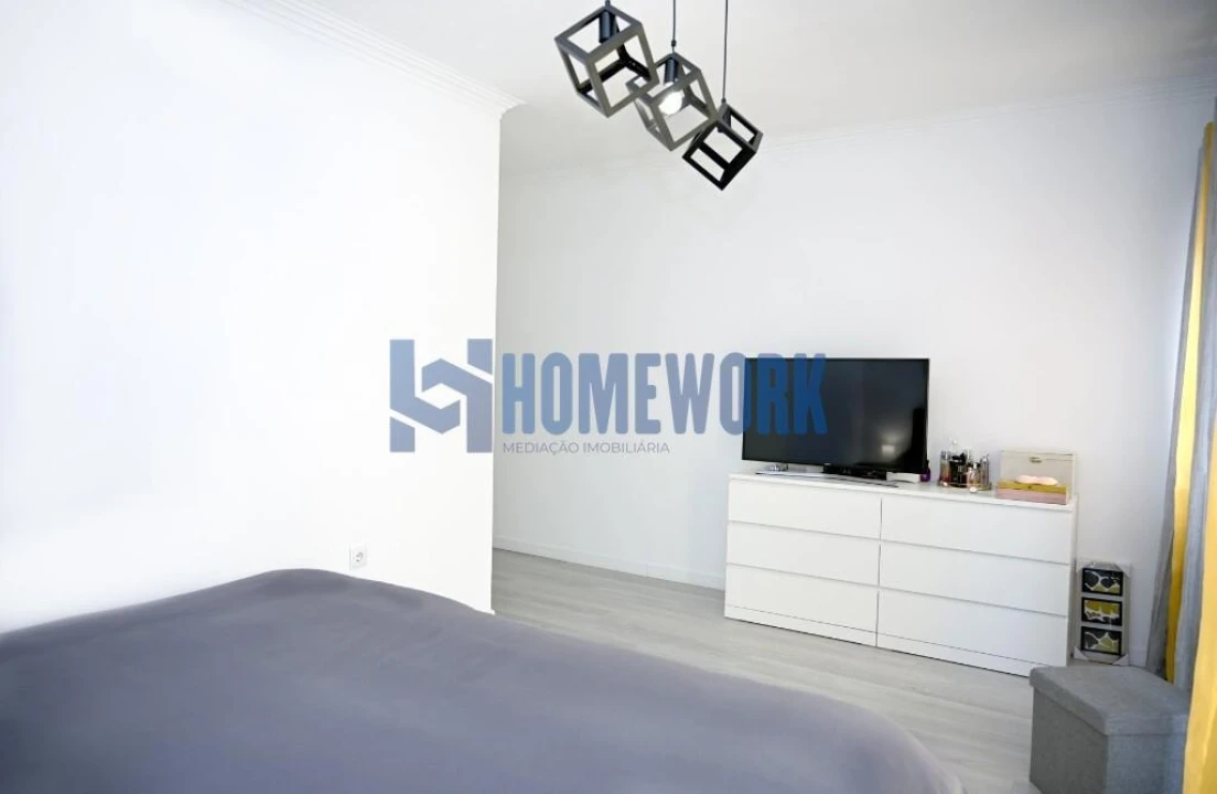 Apartamento T2 para Venda em Moita Foto 18