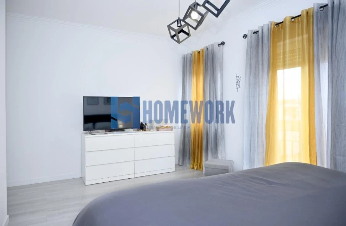 Apartamento T2 para Venda em Moita Foto 16
