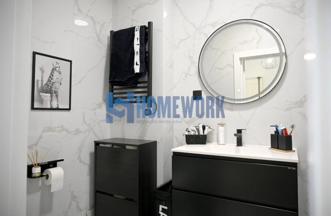 Apartamento T2 para Venda em Moita Foto 25