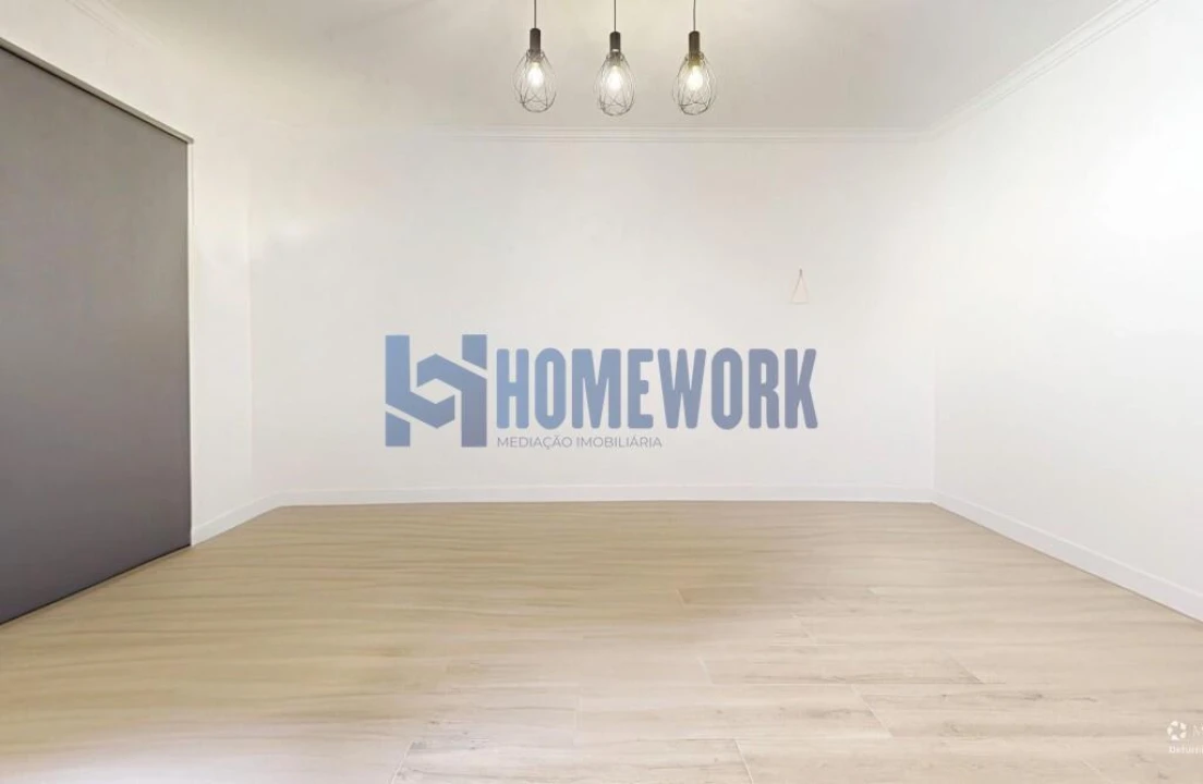 Apartamento T2 para Venda em Moita Foto 4