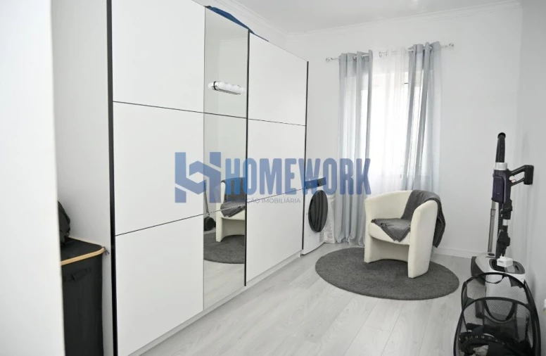 Apartamento T2 para Venda em Moita Foto 21
