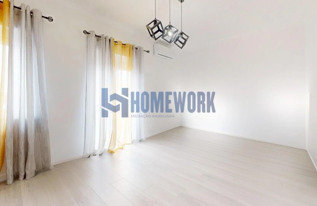 Apartamento T2 para Venda em Moita Foto 20