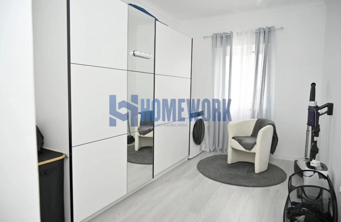 Apartamento T2 para Venda em Moita Foto 21