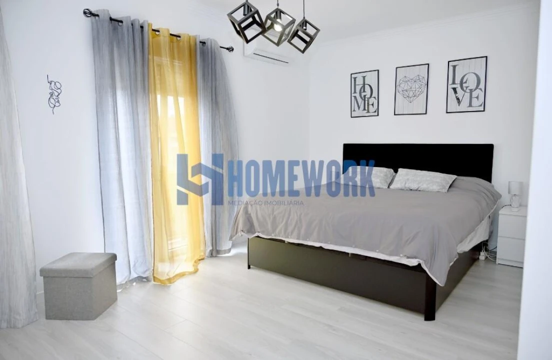 Apartamento T2 para Venda em Moita Foto 13