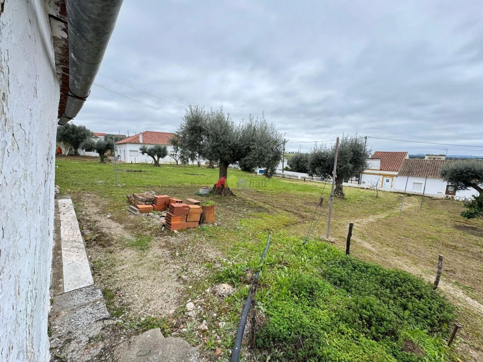 Moradia T1 para Venda em São Gregório e Santa Justa Foto 6