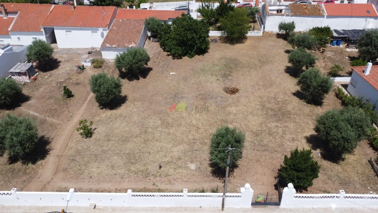 Moradia T1 para Venda em São Gregório e Santa Justa Foto 2