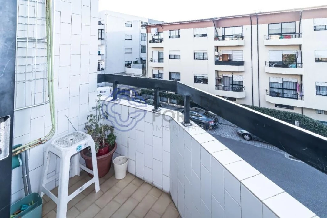 Apartamento T2 para Venda em Oliveira do Douro Foto 12