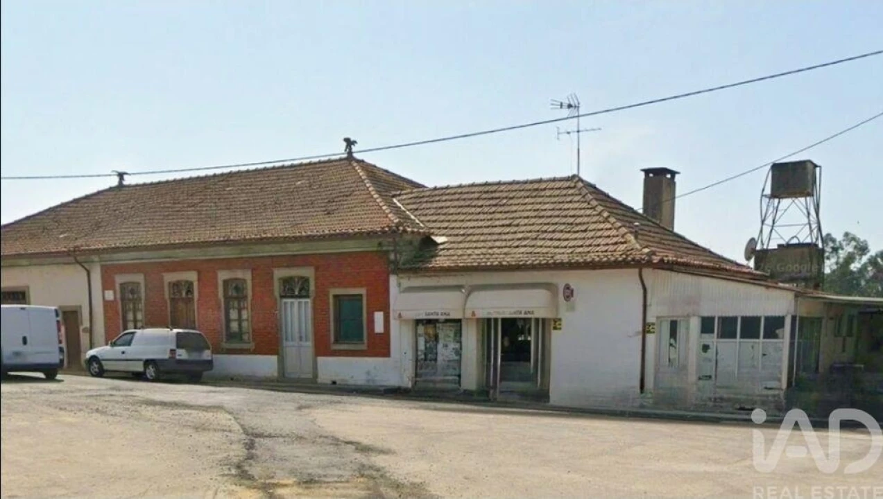 Moradia T3 para Venda em Avanca Foto 4