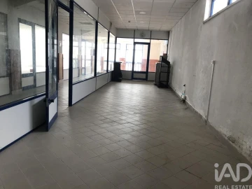 Loja para Venda em Peniche