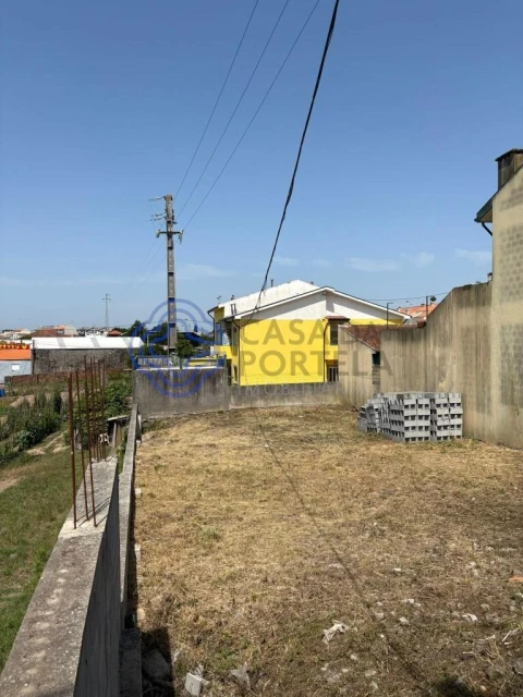 Terreno para Venda em Custóias, Leça do Balio e Guifões