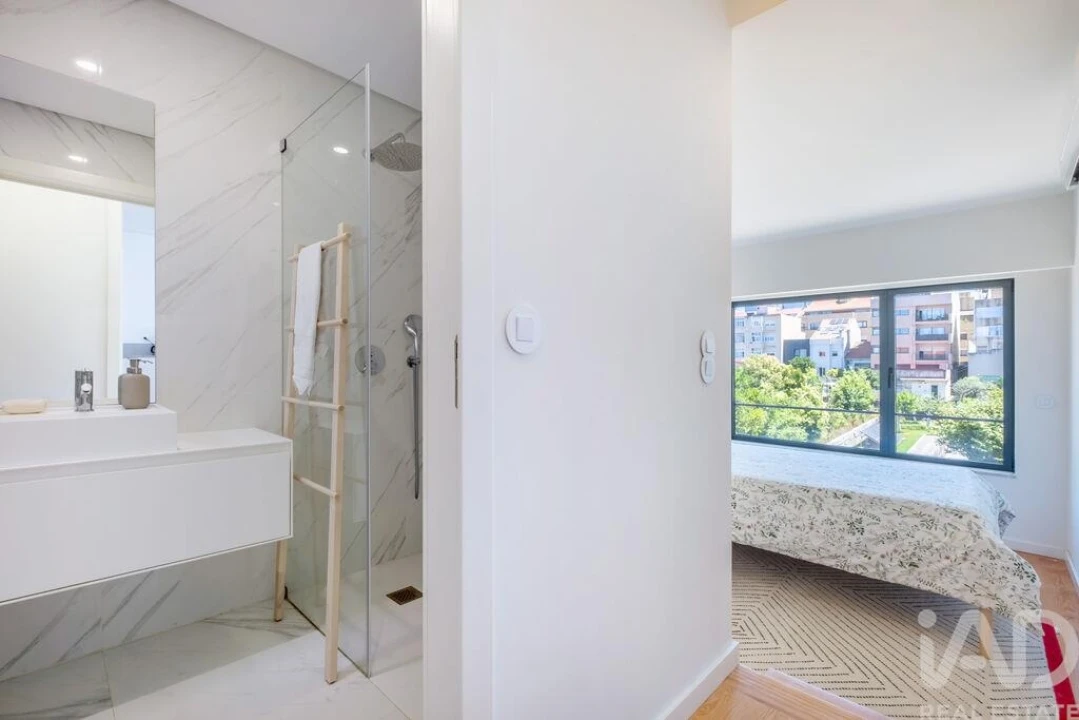 Apartamento T1 para Venda em Paranhos Foto 27