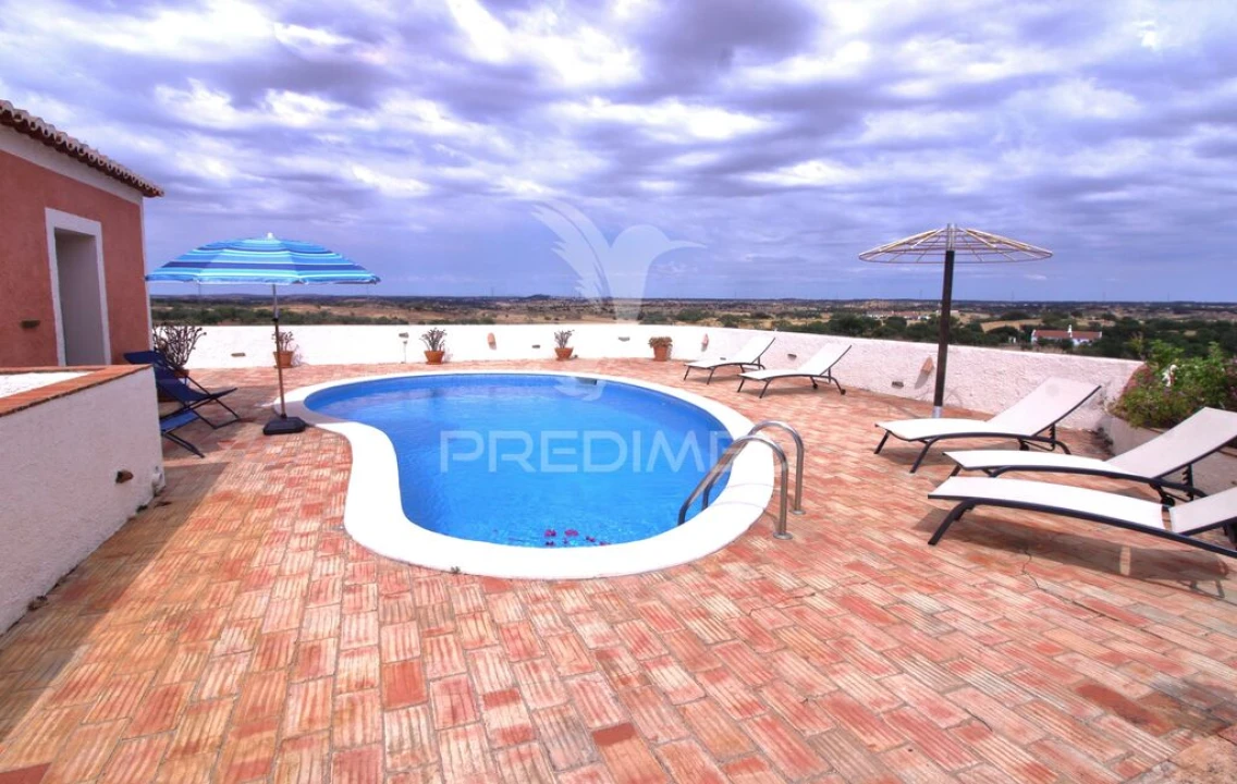 Quinta T5 para Venda em Ourique Foto 10