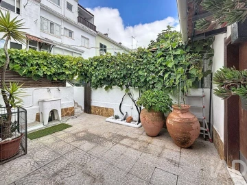 Apartamento T2 para Venda em Laranjeiro e Feijó
