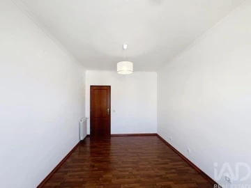 Apartamento T2 para Arrendamento em Mafra