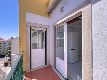 Apartamento T2 para Arrendamento em Mafra