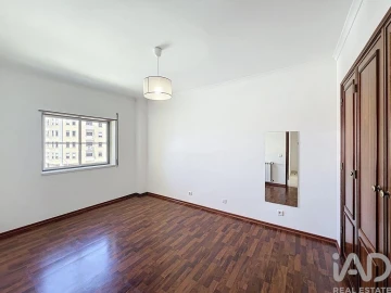 Apartamento T2 para Arrendamento em Mafra