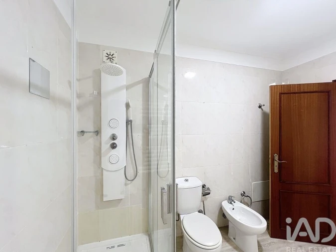 Apartamento T2 para Arrendamento em Mafra Foto 14