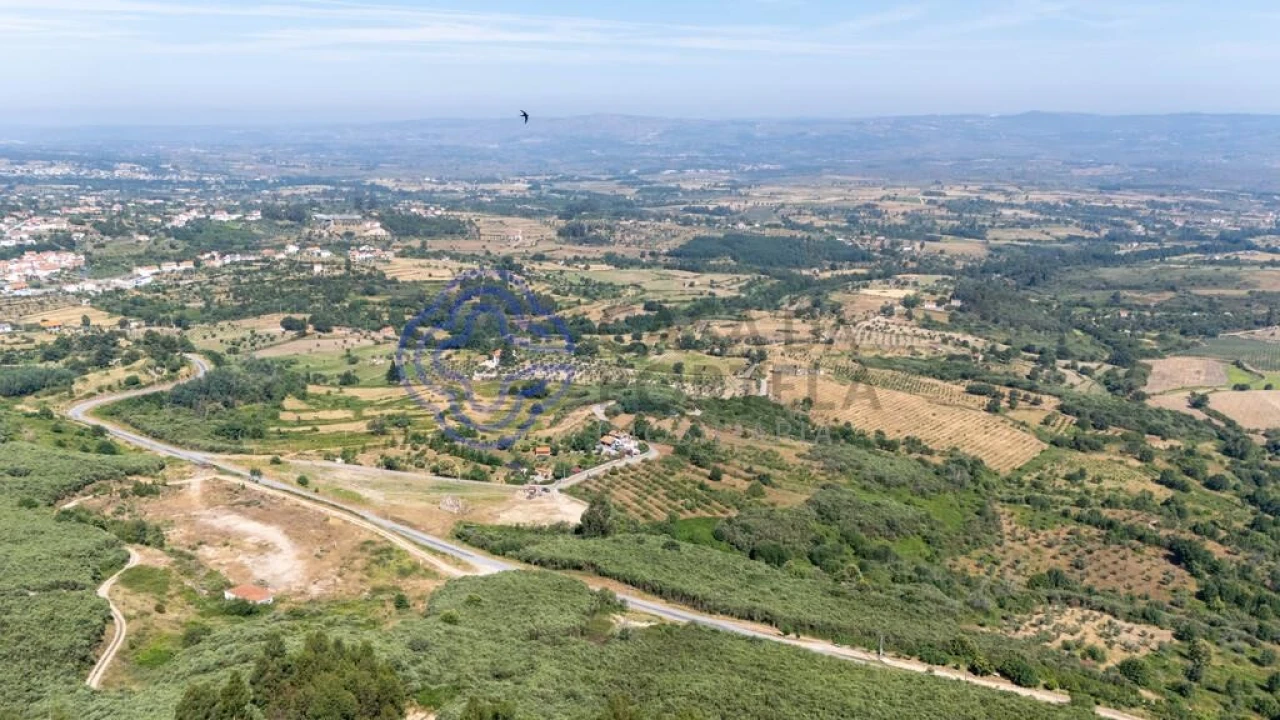 Quinta T5 para Venda em Melo e Nabais Foto 18