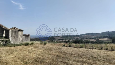 Quinta T5 para Venda em Melo e Nabais