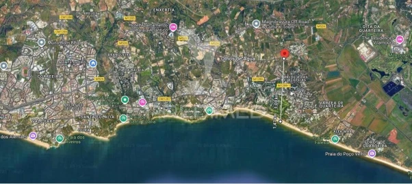 Moradia T4 para Venda em Albufeira e Olhos de Água