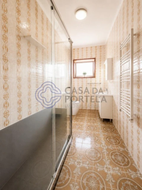 Moradia T5 para Venda em Oiã