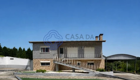 Moradia T5 para Venda em Oiã