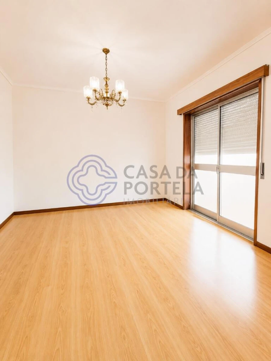 Moradia T5 para Venda em Oiã Foto 34