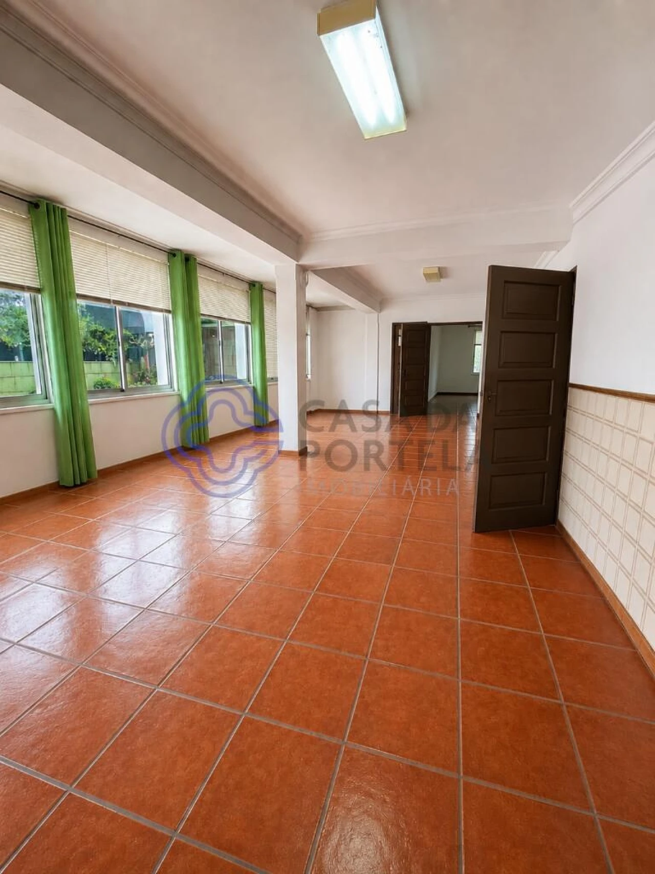Moradia T5 para Venda em Oiã Foto 45