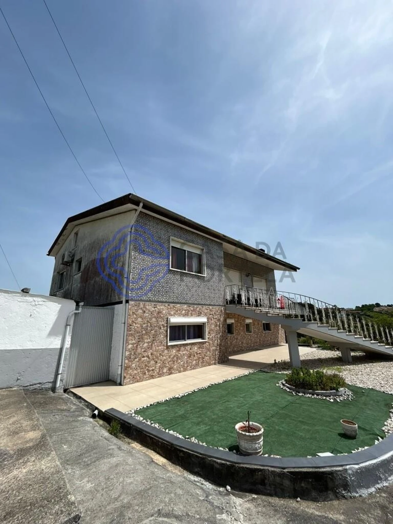 Moradia T5 para Venda em Oiã Foto 5
