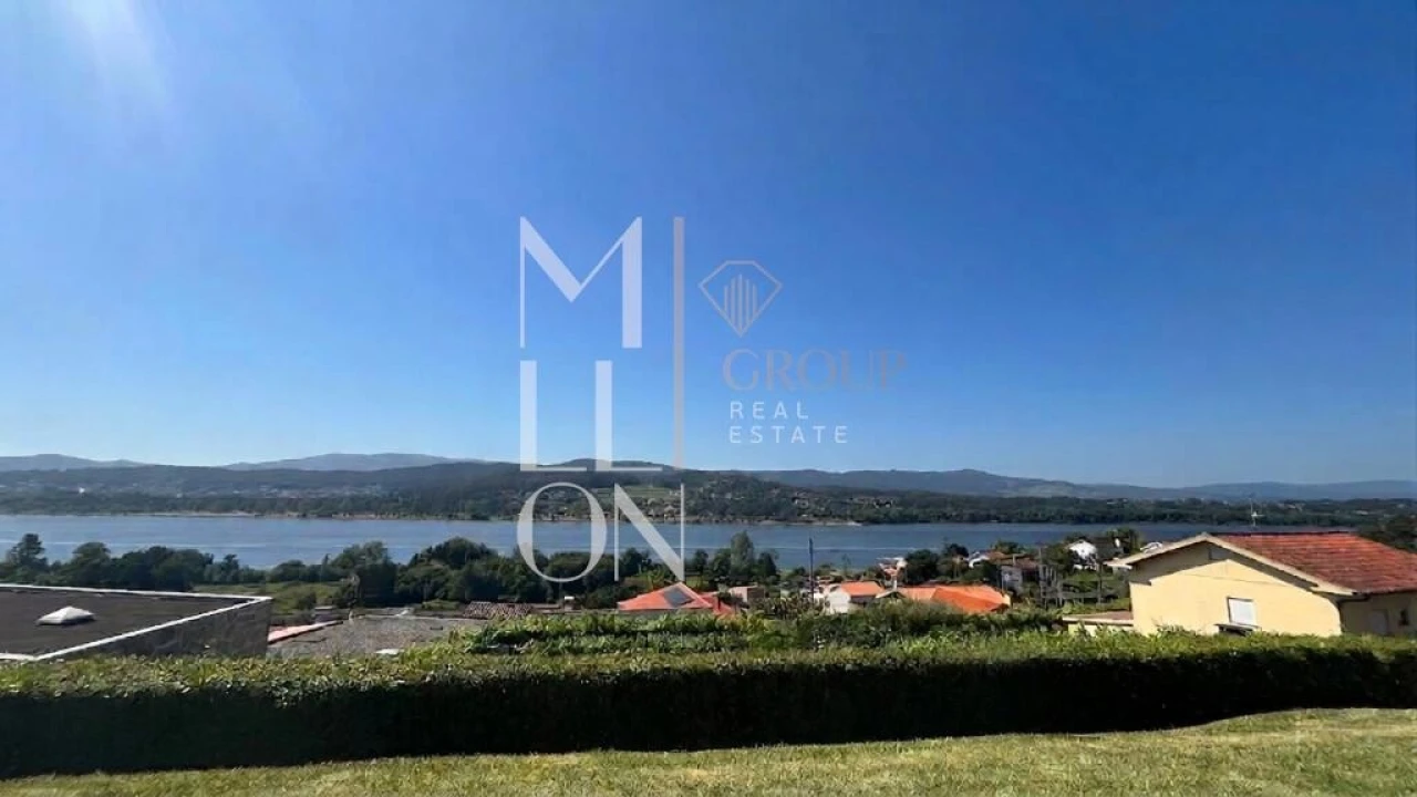 Moradia T3 para Venda em Gondarem Foto 19
