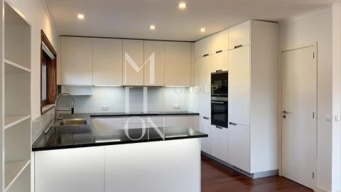 Moradia T3 para Venda em Gondarem
