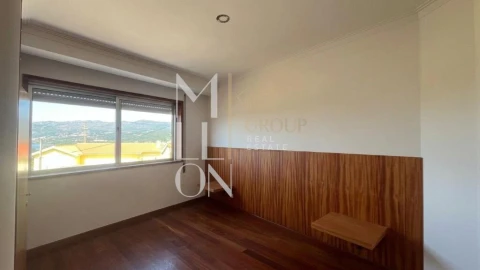 Moradia T3 para Venda em Gondarem