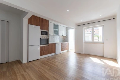 Apartamento T1 para Venda em Odivelas